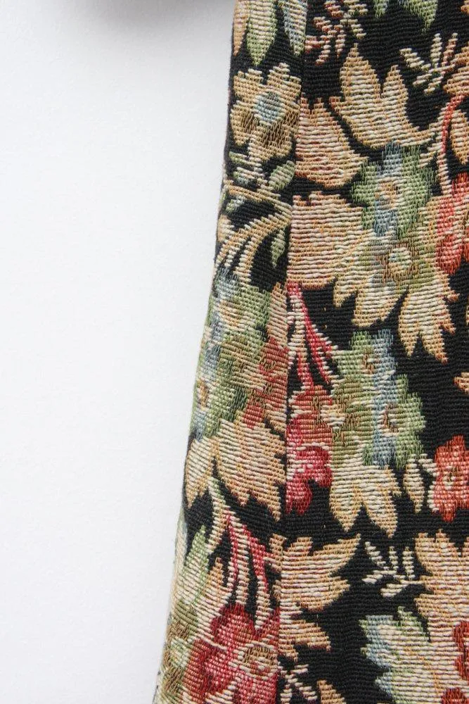 0600_VINTAGE JACQUARD FLORAL GOBELIN PRINTED COAT