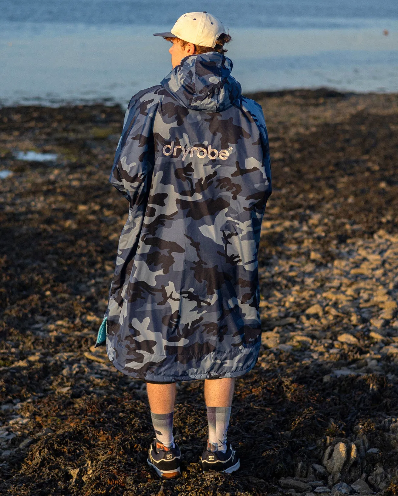 Dryrobe Advance V3 Long Sleeve Change Coat - Blue Camo & Blue