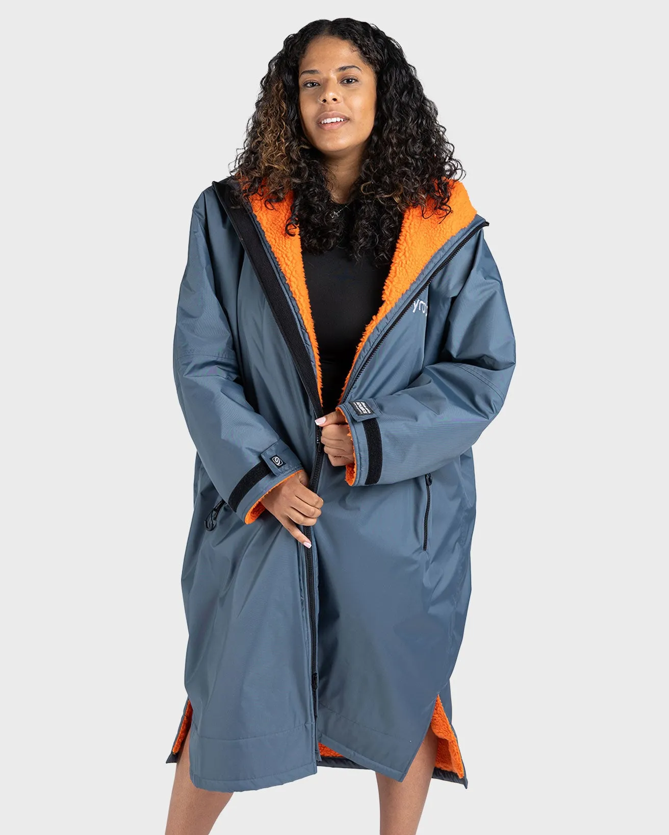 Dryrobe Advance V3 Long Sleeve Change Coat - Dark Grey & Orange