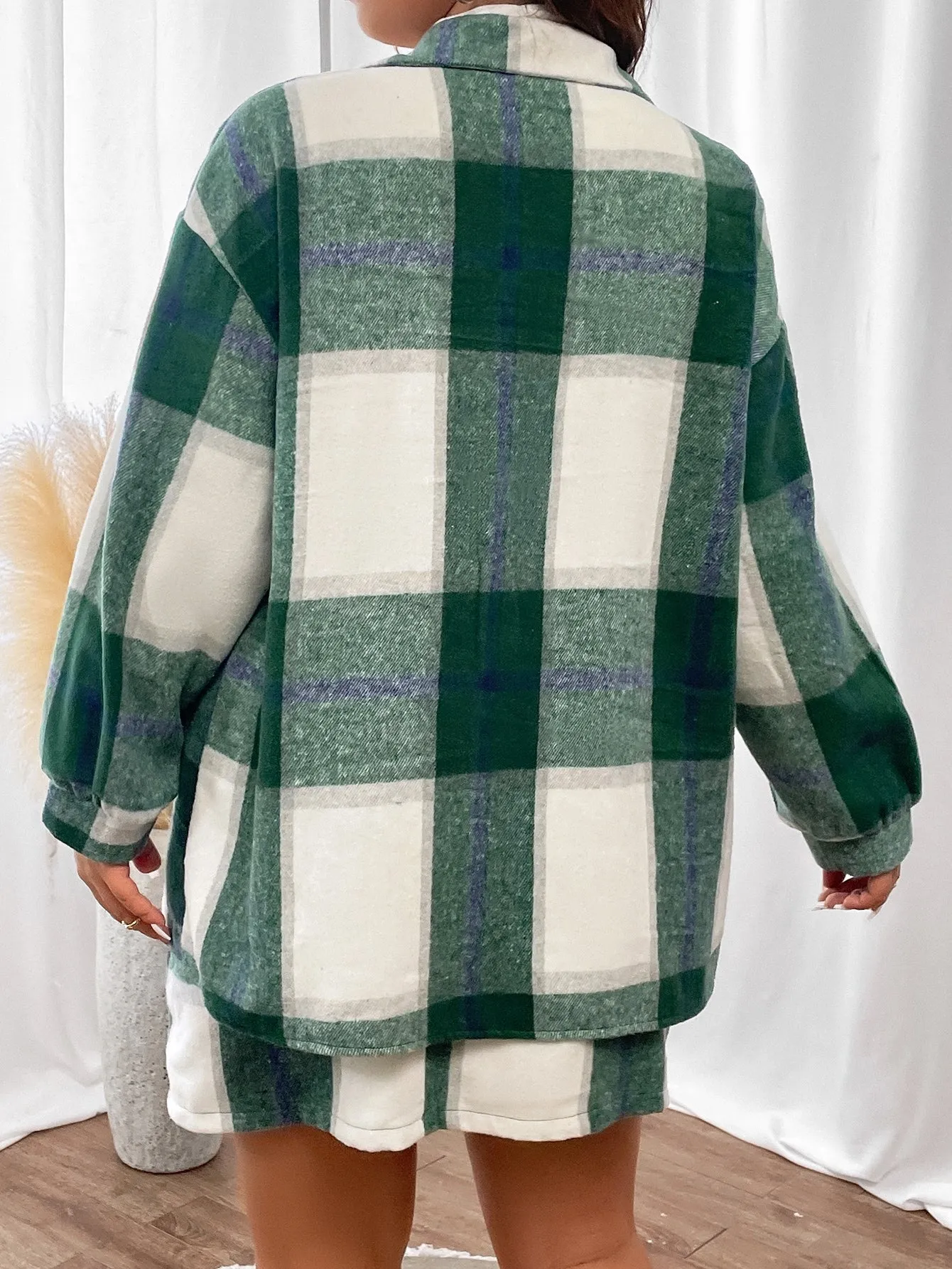 Plus Plaid Print Drop Shoulder Flap Pocket Coat Skirt