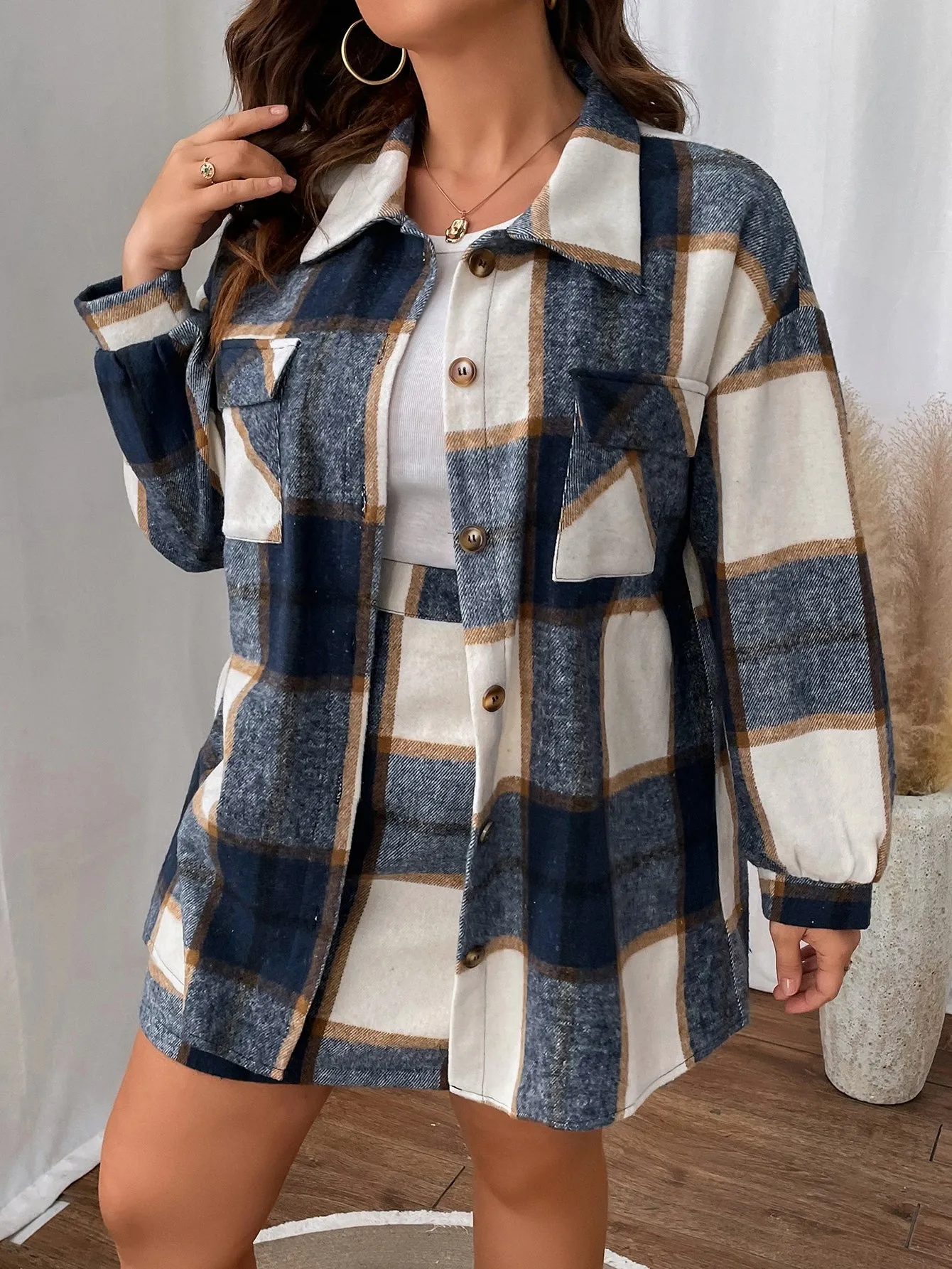 Plus Plaid Print Drop Shoulder Flap Pocket Coat Skirt