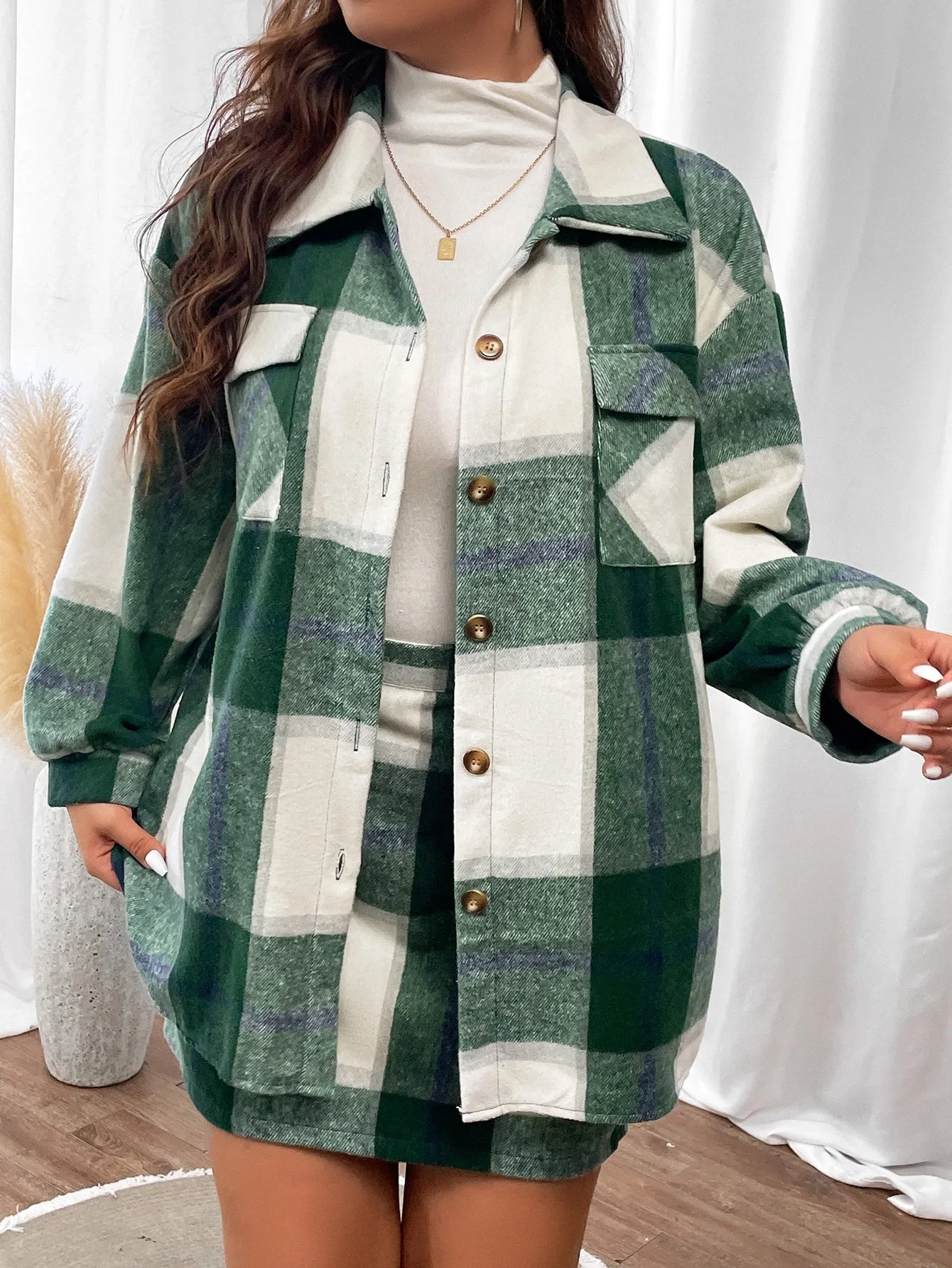 Plus Plaid Print Drop Shoulder Flap Pocket Coat Skirt