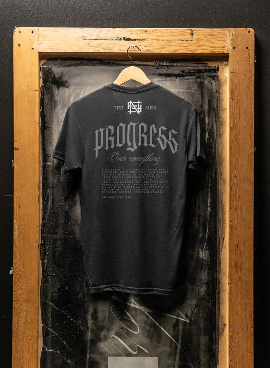 PROGRESS TEE - BLACK