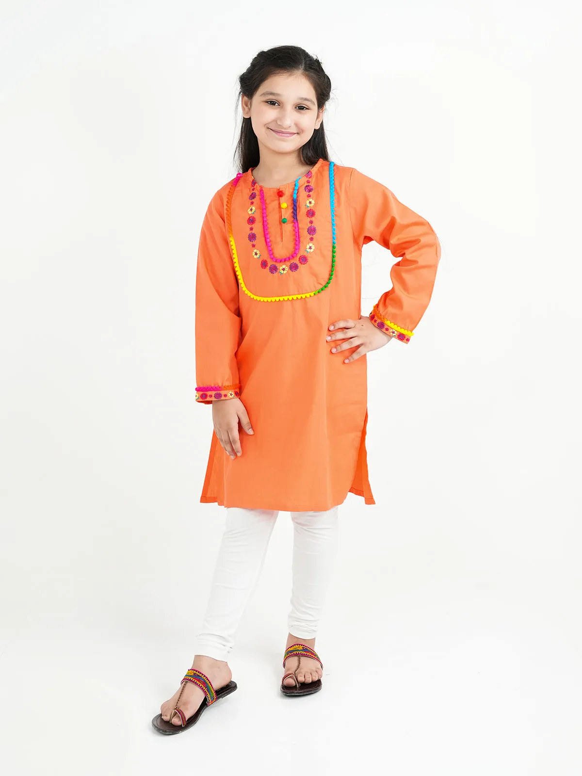 "GAERWN" Embroidered Tunic