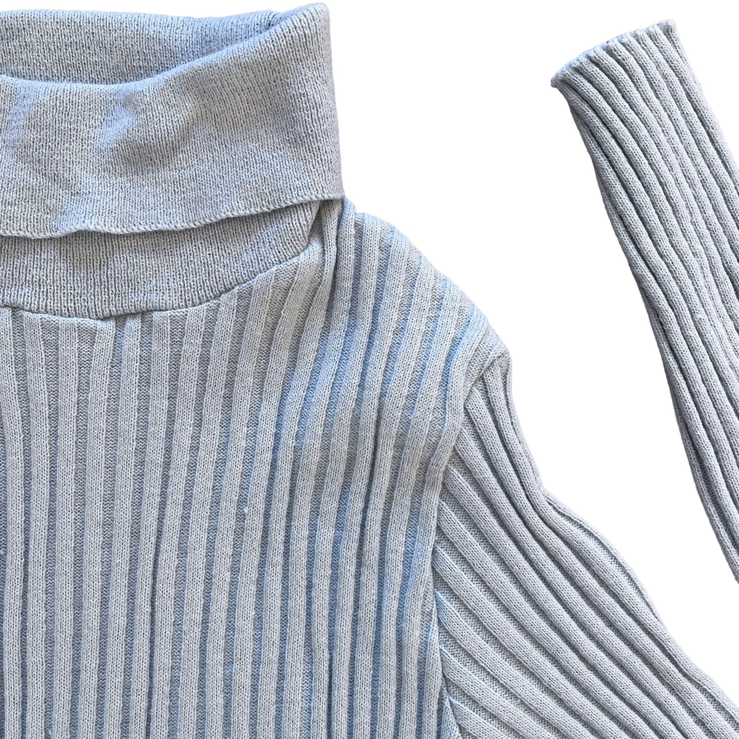 Vintage 1970's Pale Blue / Grey Ribbed Turtleneck  10-12Y